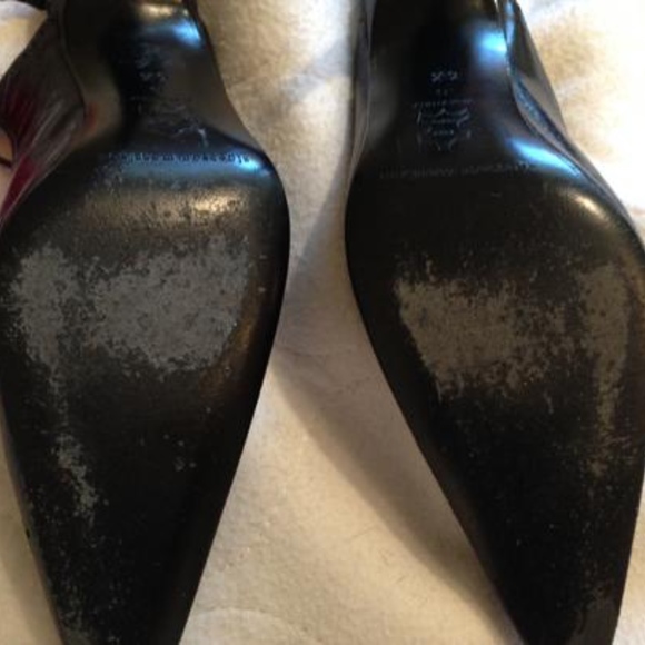 Sigerson Morrison Black Slingback Pumps - Picture 6 of 8